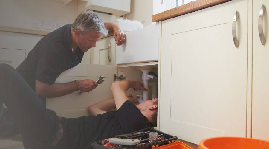 Expert burst pipe repair services in Willow Springs, IL
